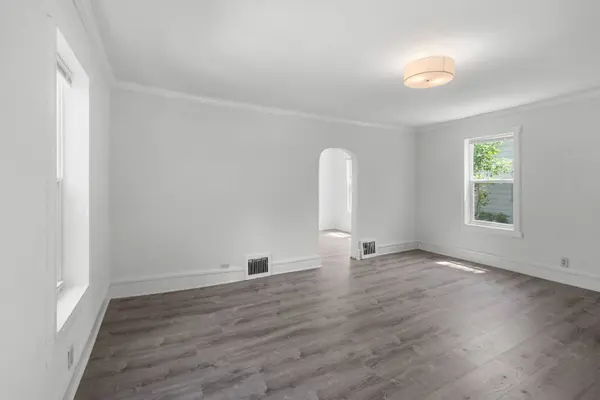 3225 Gilead Avenue, Zion, IL 60099