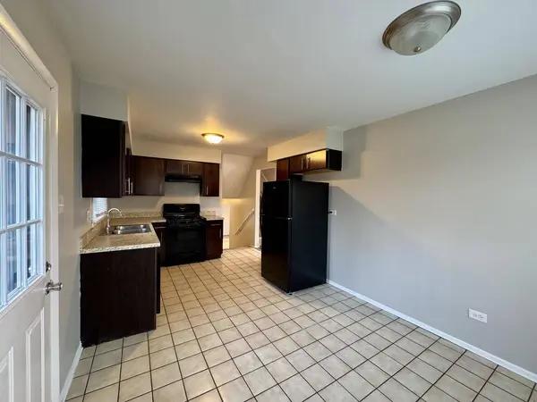 4230 Barry Lane, Oak Forest, IL 60452