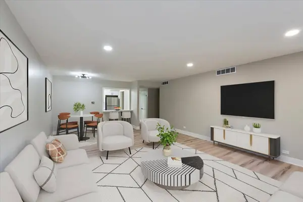 835 Ridge Avenue #207, Evanston, IL 60202