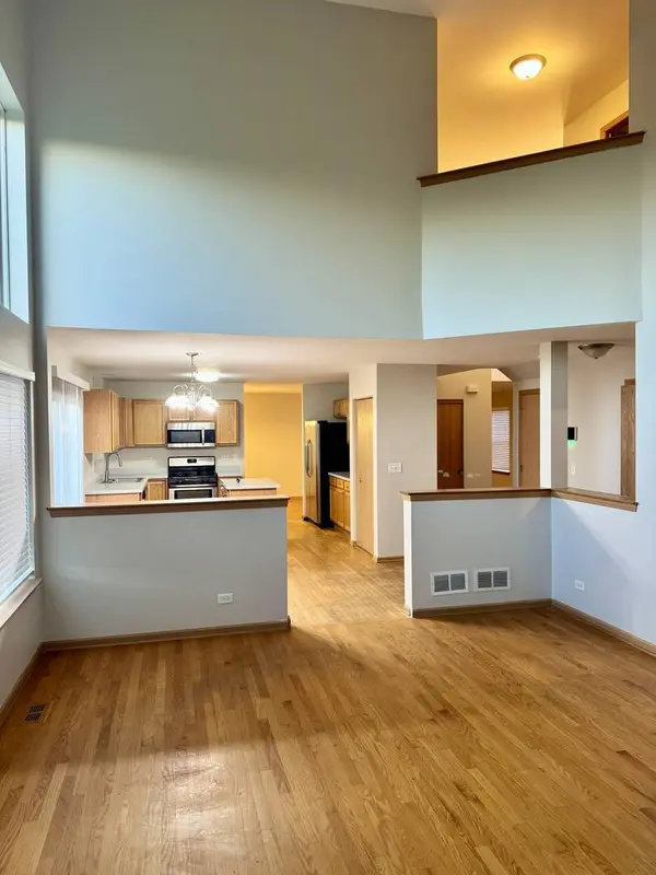 6216 Pond View Drive, Matteson, IL 60443