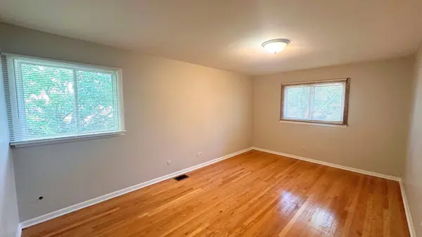 159 Pleasant Drive, Chicago Heights, IL 60411