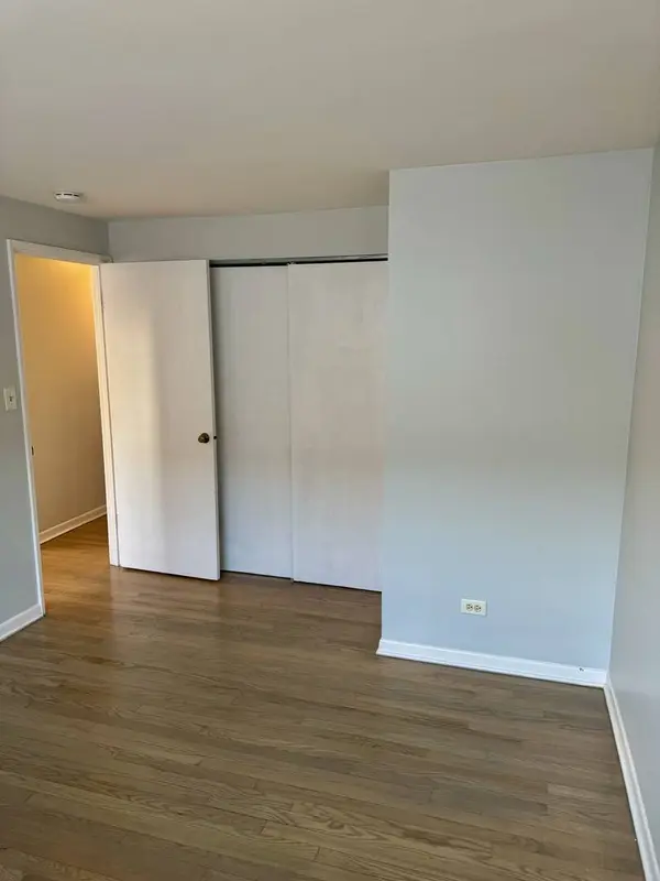 11832 S Bishop Street, Chicago, IL 60643