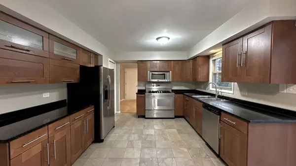 1607 Sylvan Court, Flossmoor, IL 60422