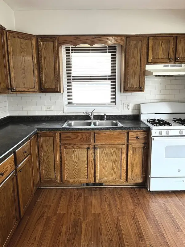 4348 Mann Street, Oak Forest, IL 60452