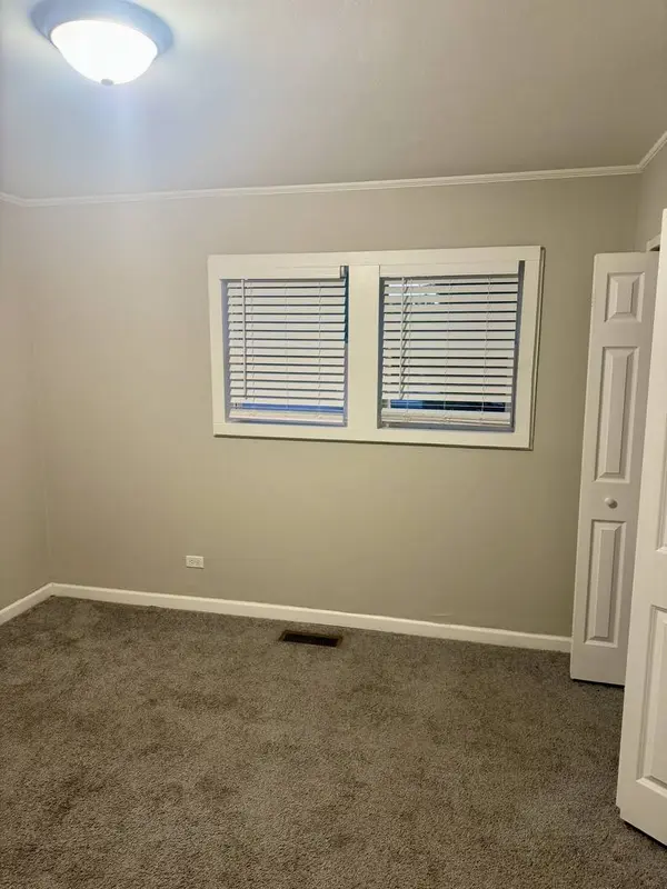 245 Allegheny Street, Park Forest, IL 60466