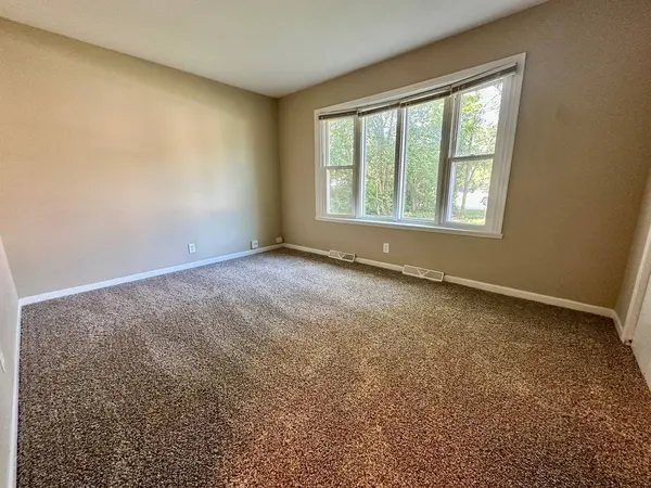 303 Ann Street, South Elgin, IL 60177