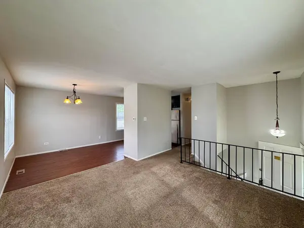 20552 S Frankfort Square Road, Frankfort, IL 60423