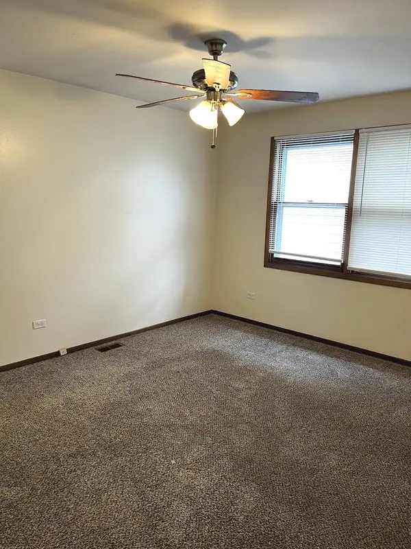 18430 Aberdeen Street, Homewood, IL 60430