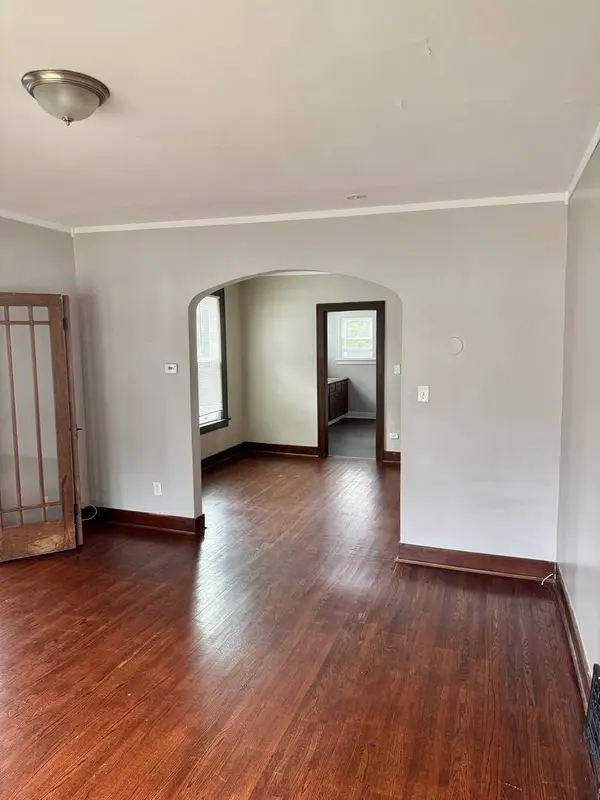 118 Wilcox Avenue, Elgin, IL 60123