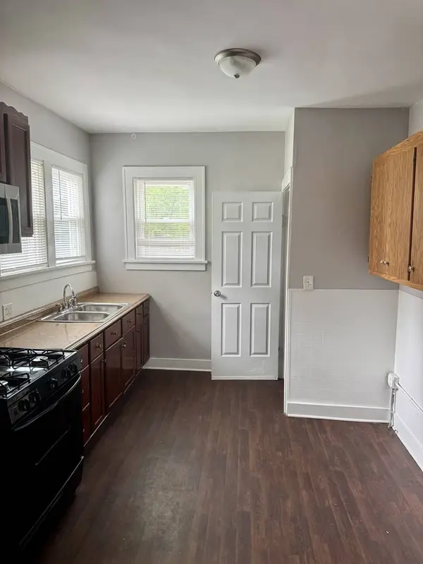 118 Wilcox Avenue, Elgin, IL 60123