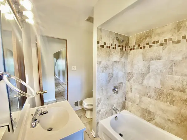 518 156th Place, Calumet City, IL 60409