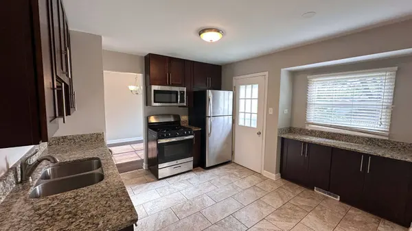 22500 Pleasant Drive, Richton Park, IL 60471