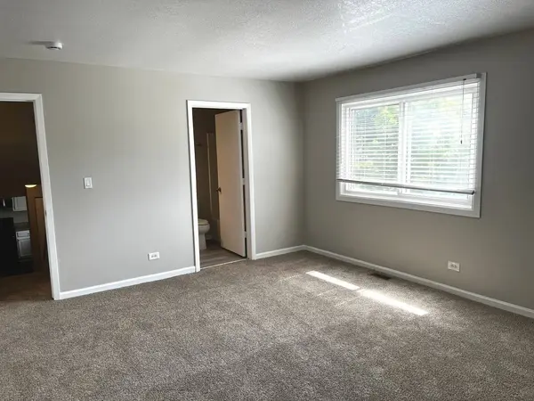 42 Pheasant Road, Matteson, IL 60443