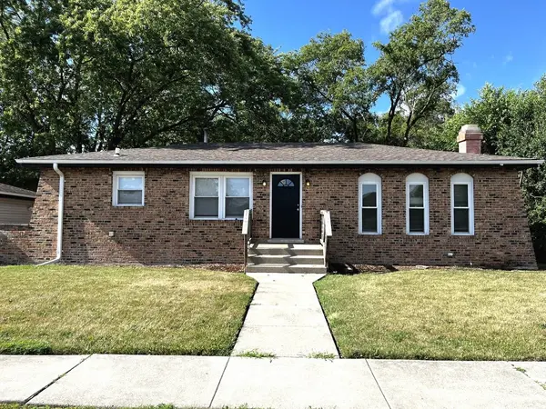 2724 Lake Park Drive, Lynwood, IL 60411