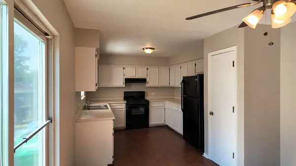 25601 S LINDEN Avenue, Monee, IL 60449