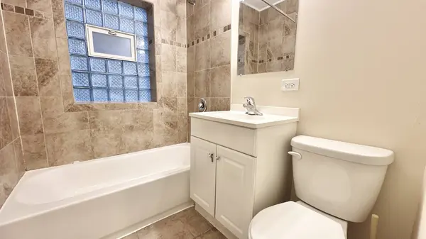 21209 Oak Street, Matteson, IL 60443