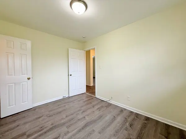 17511 Maple Avenue, Lansing, IL 60438