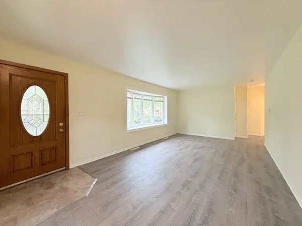 17511 Maple Avenue, Lansing, IL 60438