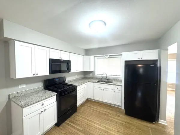 16856 School Street, South Holland, IL 60473