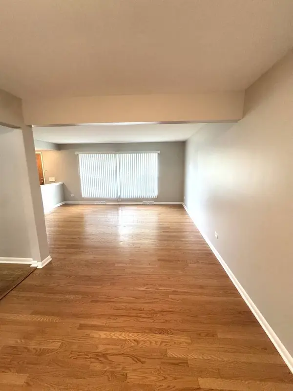 16856 School Street, South Holland, IL 60473