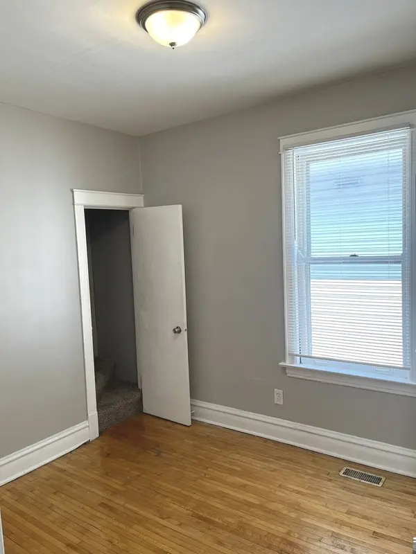 2235 Harvey Avenue, Berwyn, IL 60402