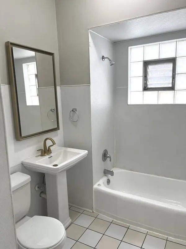 2235 Harvey Avenue, Berwyn, IL 60402