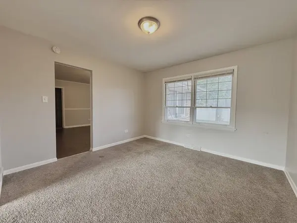 17006 University Avenue, South Holland, IL 60473