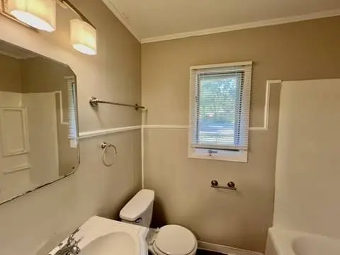 101 Shabbona Drive, Park Forest, IL 60466