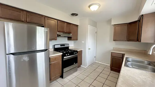 16417 School Street, South Holland, IL 60473