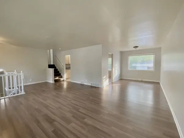 18964 WILDWOOD Avenue, Lansing, IL 60438