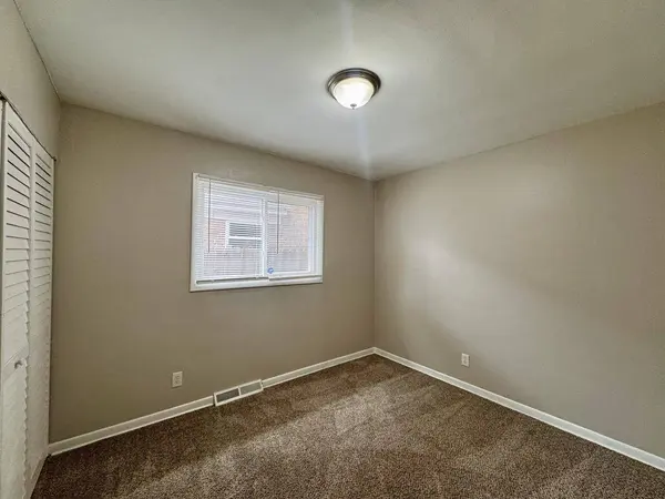 310 155th Place, Calumet City, IL 60409