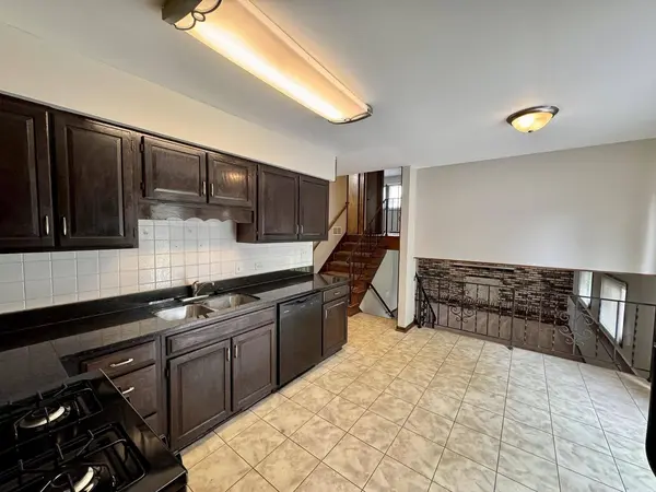 17945 Maple Street, Lansing, IL 60438