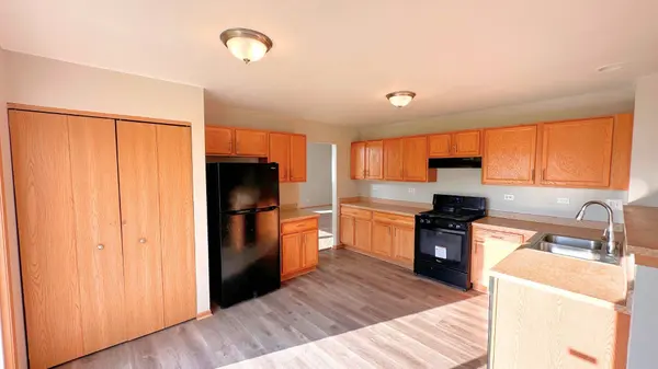 453 Fairway Court, University Park, IL 60484