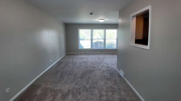 15444 State Street, South Holland, IL 60473