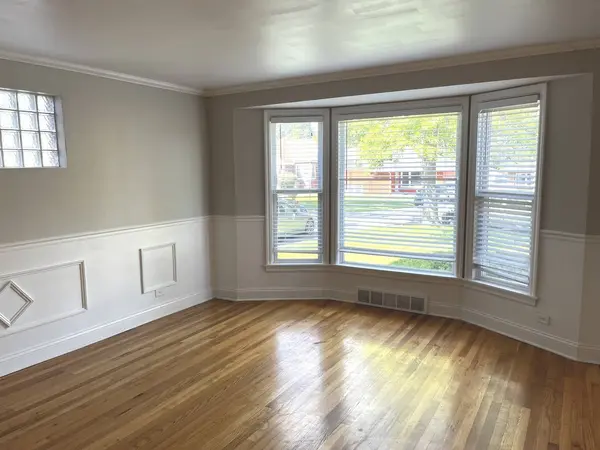 17107 Longfellow Avenue, Hazel Crest, IL 60429