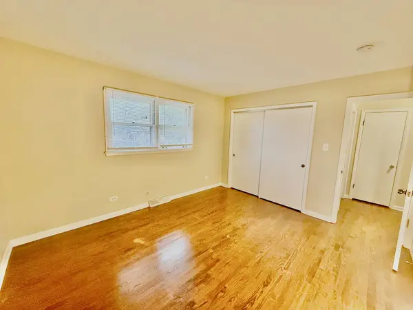 16109 Prairie Avenue, South Holland, IL 60473