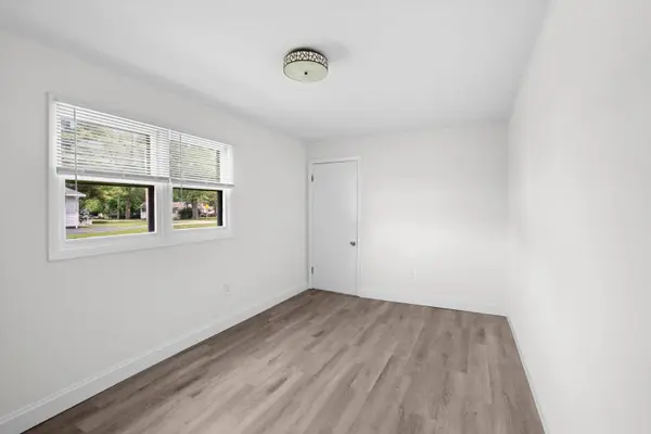 37714 N Nippersink Place, Spring Grove, IL 60081