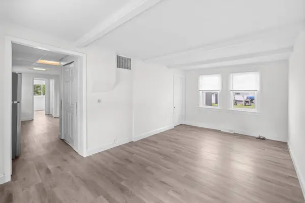 37714 N Nippersink Place, Spring Grove, IL 60081