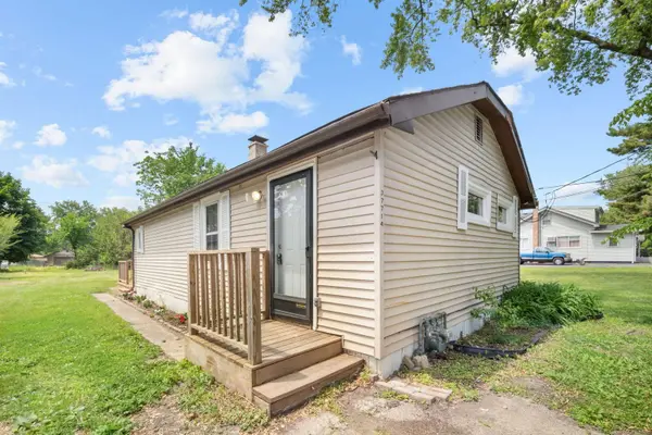 37714 N Nippersink Place, Spring Grove, IL 60081