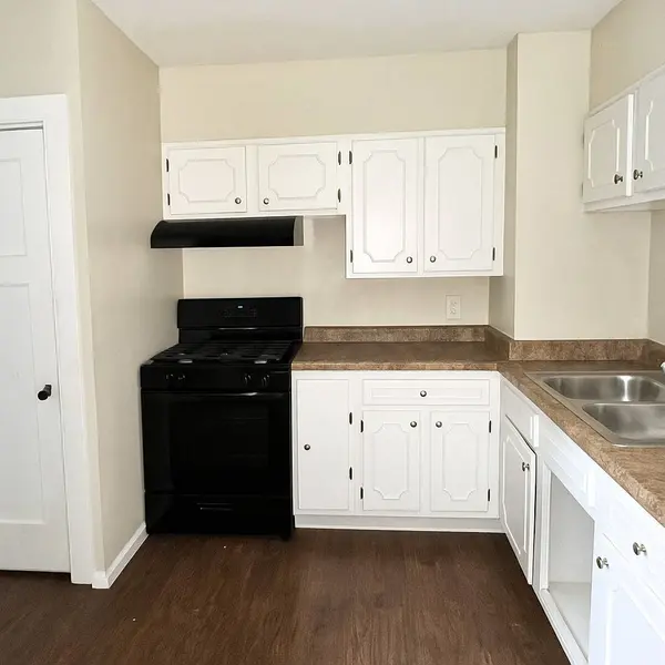 640 S Spencer Street, Aurora, IL 60505