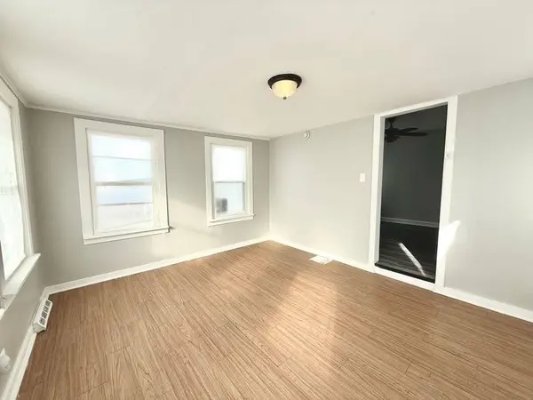 205 E 142nd Place, Dolton, IL 60419