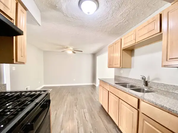 903 Blackhawk Drive, University Park, IL 60484
