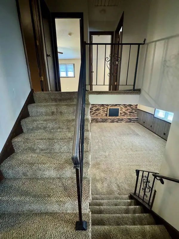 18013 Park Avenue, Lansing, IL 60438