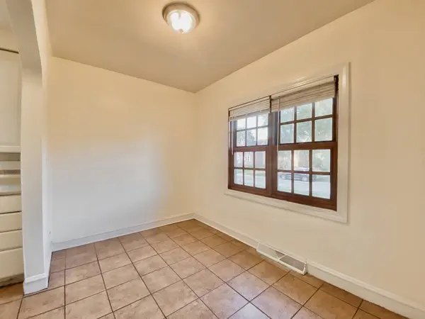 18034 Ridgewood Avenue, Lansing, IL 60438