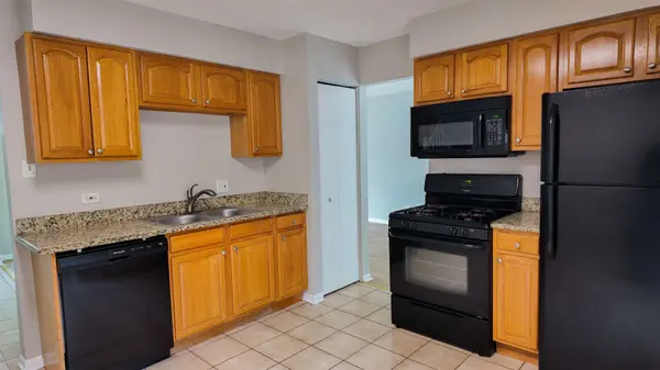 22627 Mission Drive, Richton Park, IL 60471