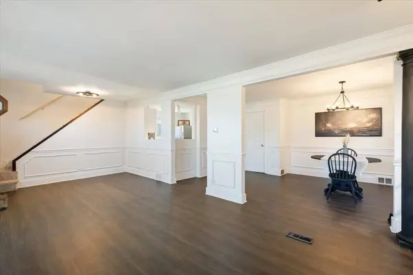 318 E Liberty Street, Wauconda, IL 60084