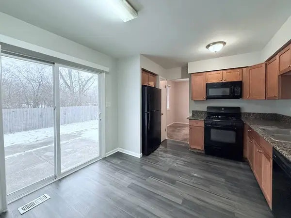 15613 Calumet Drive, South Holland, IL 60473