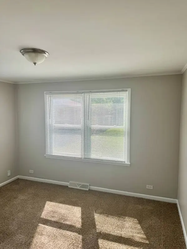 14503 WAVERLY Avenue, Midlothian, IL 60445