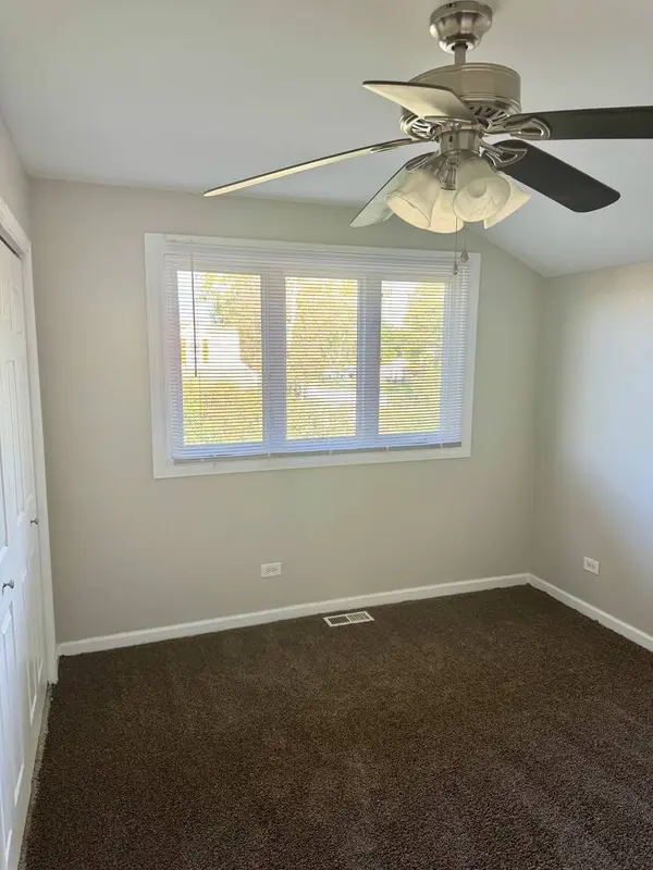 19002 SPRINGFIELD Avenue, Flossmoor, IL 60422