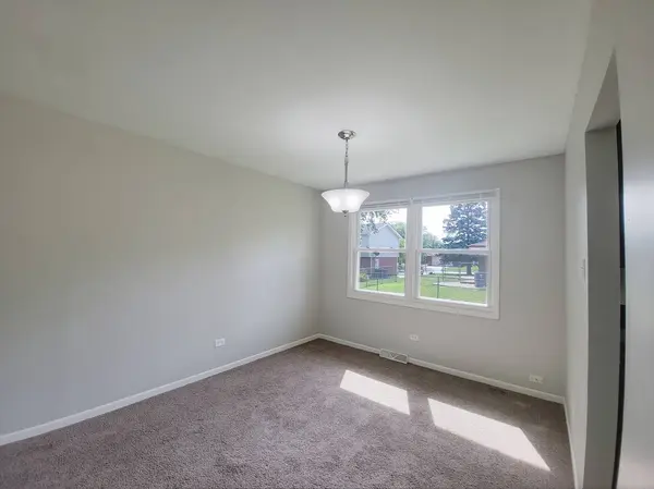 6037 Spring Lane, Matteson, IL 60443